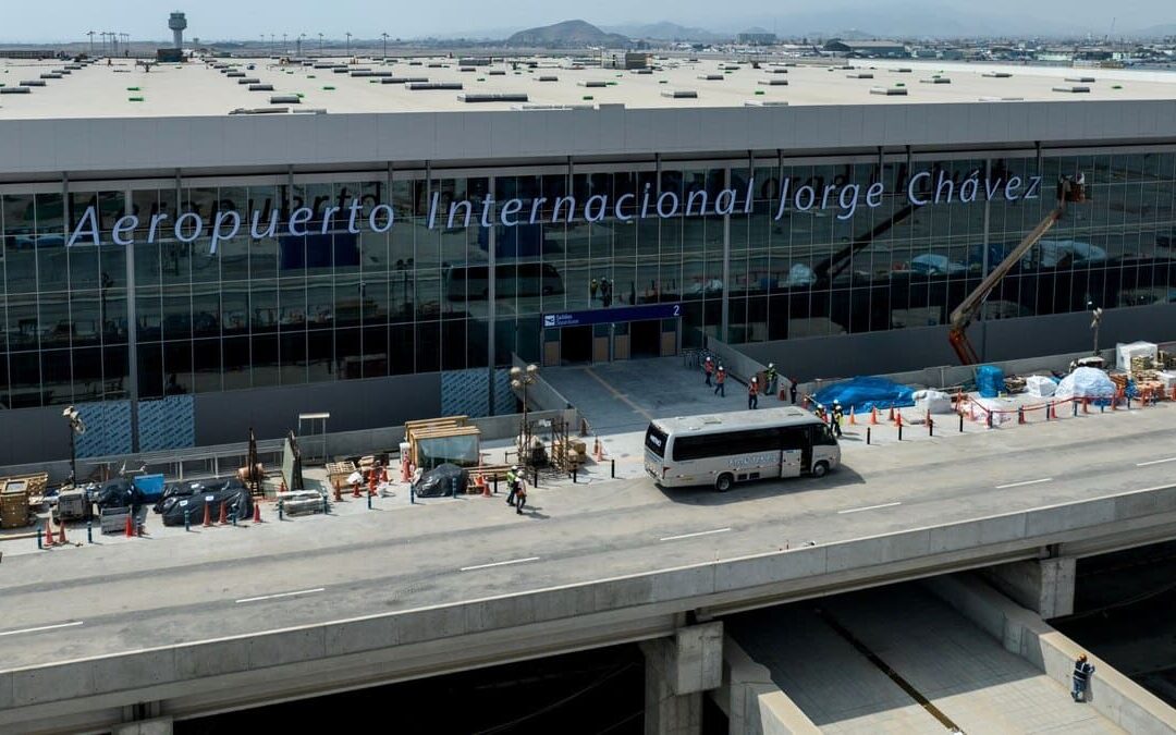 Traslados al aeropuerto de Lima: consejos para un viaje sin estrés